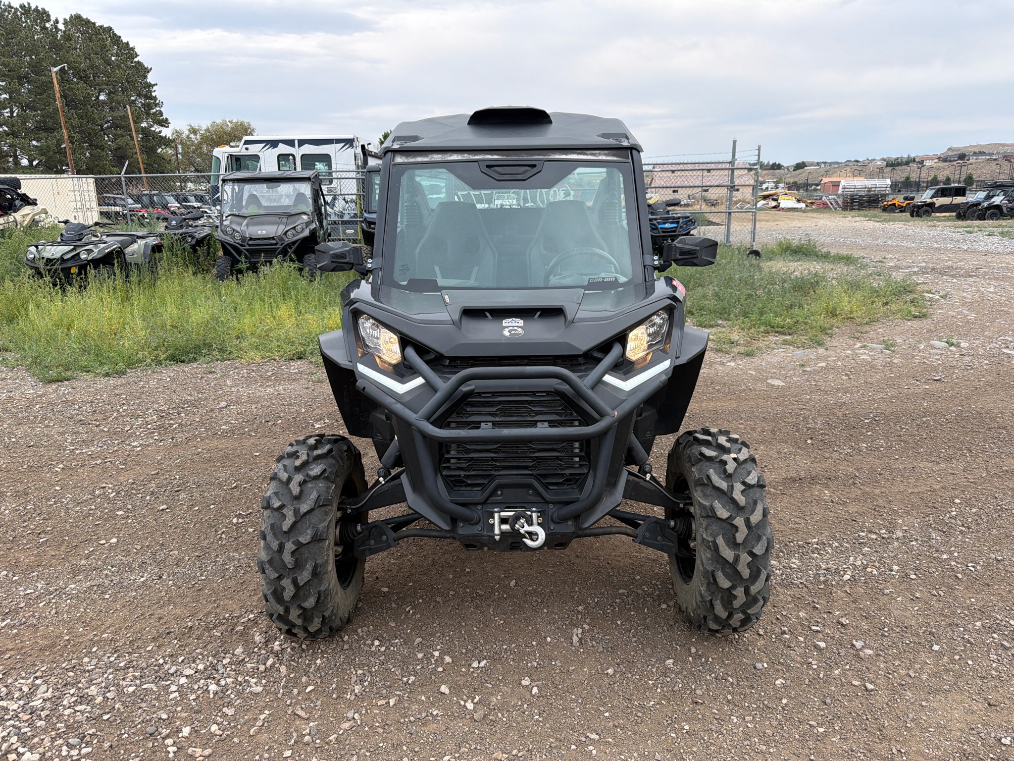 2023 Can-Am™ Commander XT 1000R 2