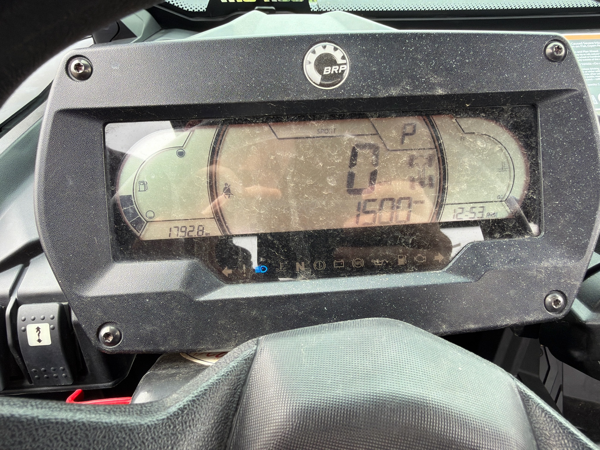2023 Can-Am™ Commander XT 1000R 4