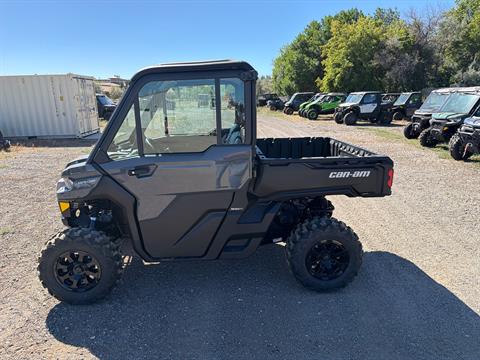 2027 Can-Am Defender DPS CAB HD9