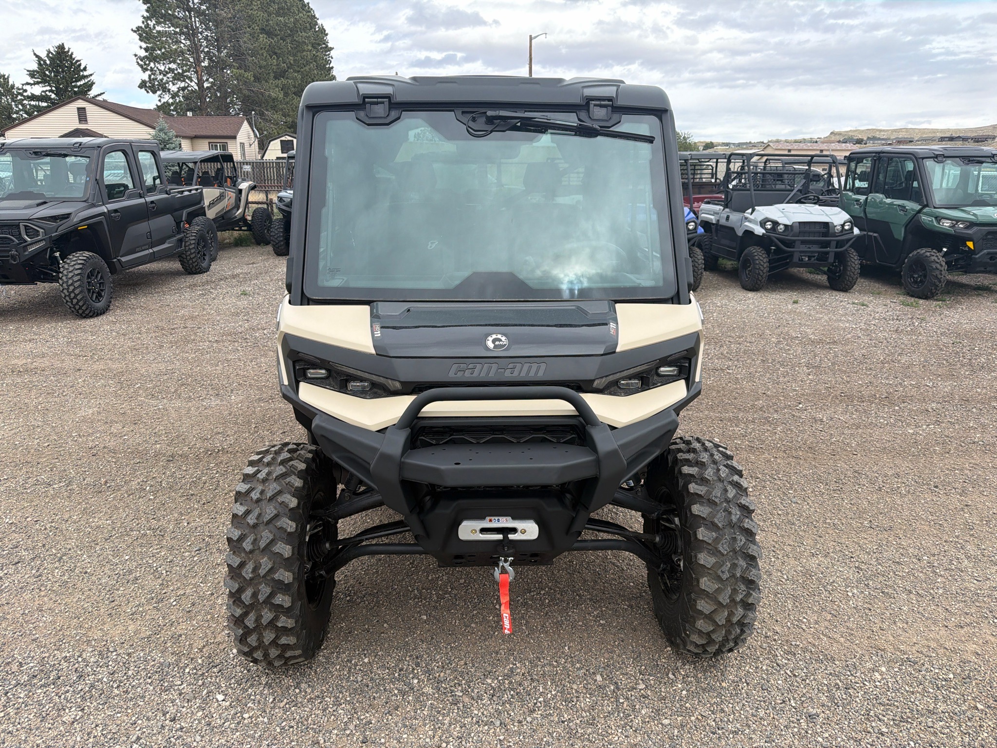 2026 Can-Am™ Defender MAX Limited HD11 2