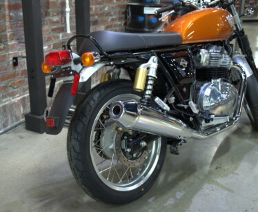 2023 Royal Enfield Interceptor 650 in Memphis, Tennessee - Photo 9