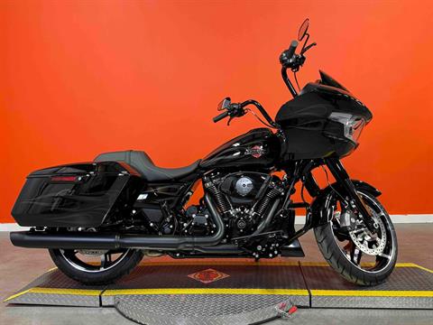 贈り物 New 2025 Harley-Davidson Road Glide® Motorcycle - Specs ライト・ランタン