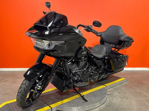 New 2025 Harley-Davidson Road Glide® Motorcycle - Specs