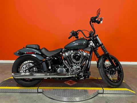 すぐったレディース福袋 Street Harley-Davidson 2025 New Bob® Specs - Motorcycle トップス