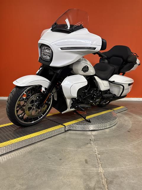 New 2026 Harley-Davidson Street Glide® Limited Motorcycle - Specs