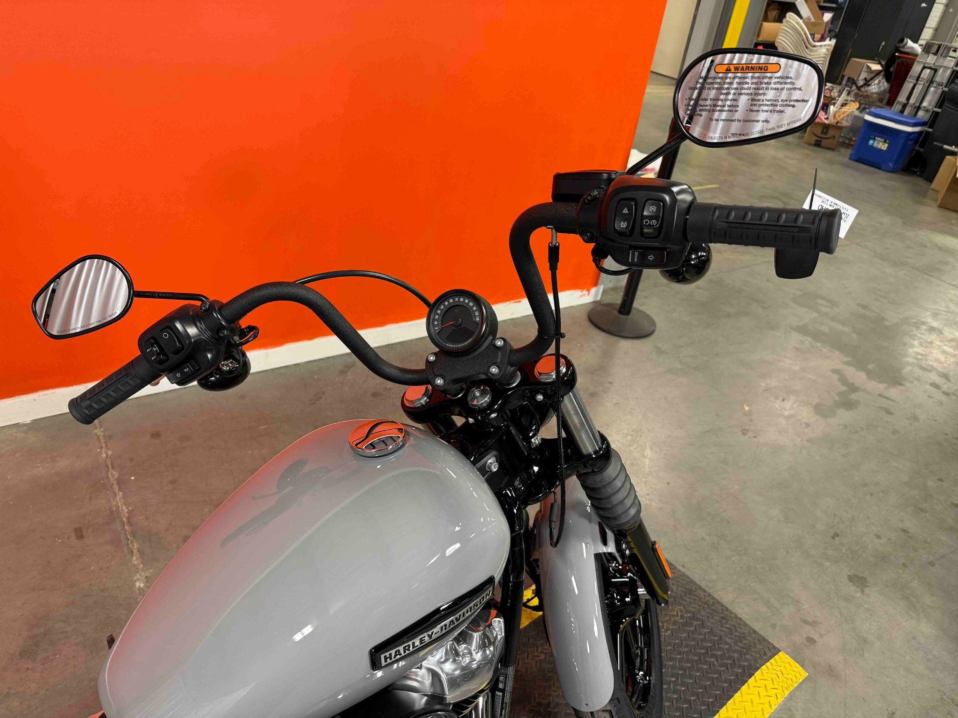 2025 Harley-Davidson Street Bob® in Jackson, Tennessee - Photo 10