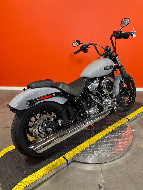 New 2025 Harley-Davidson Street Bob® Motorcycle - Specs