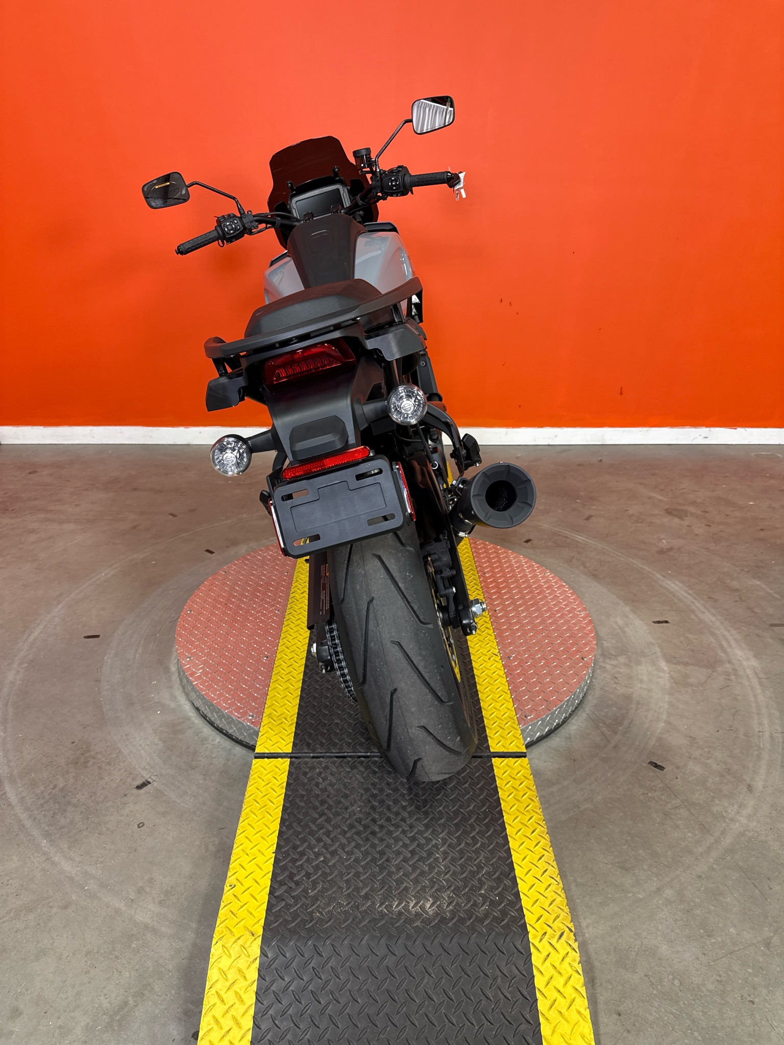 2026 Harley-Davidson Pan America® 1250 ST 7