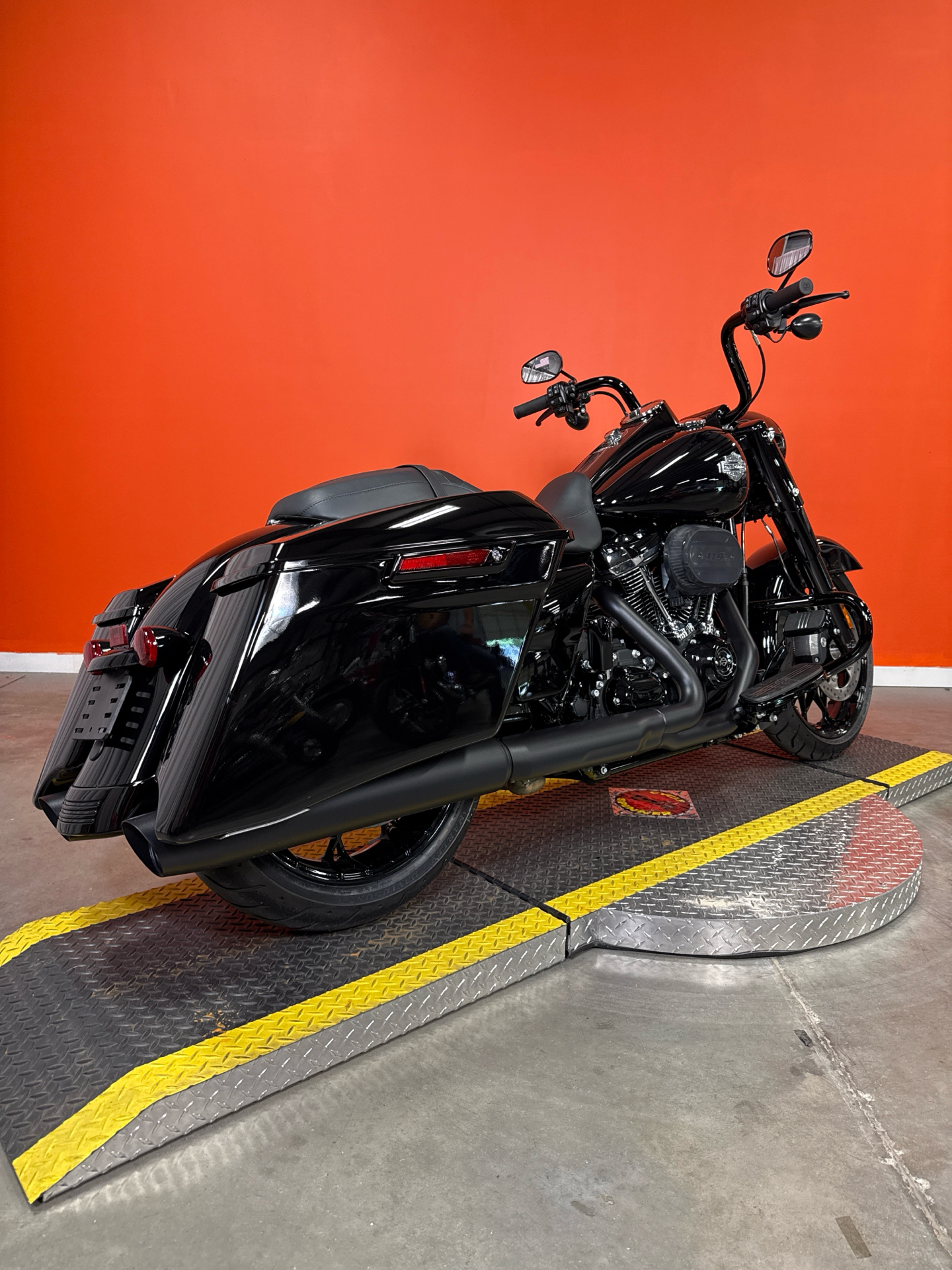 New 2025 Harley-Davidson Road King® Special Motorcycle - Specs