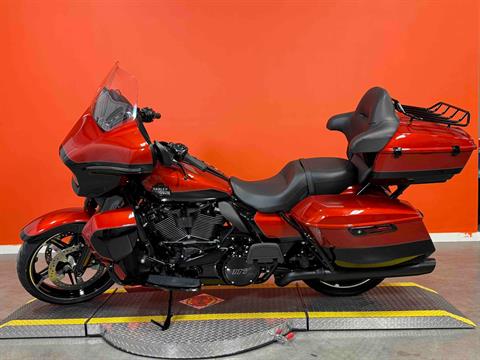 New 2025 Harley-Davidson Street Glide® Ultra Motorcycle New 2025 Harley-Davidson Street Glide® Ultra Motorcycle