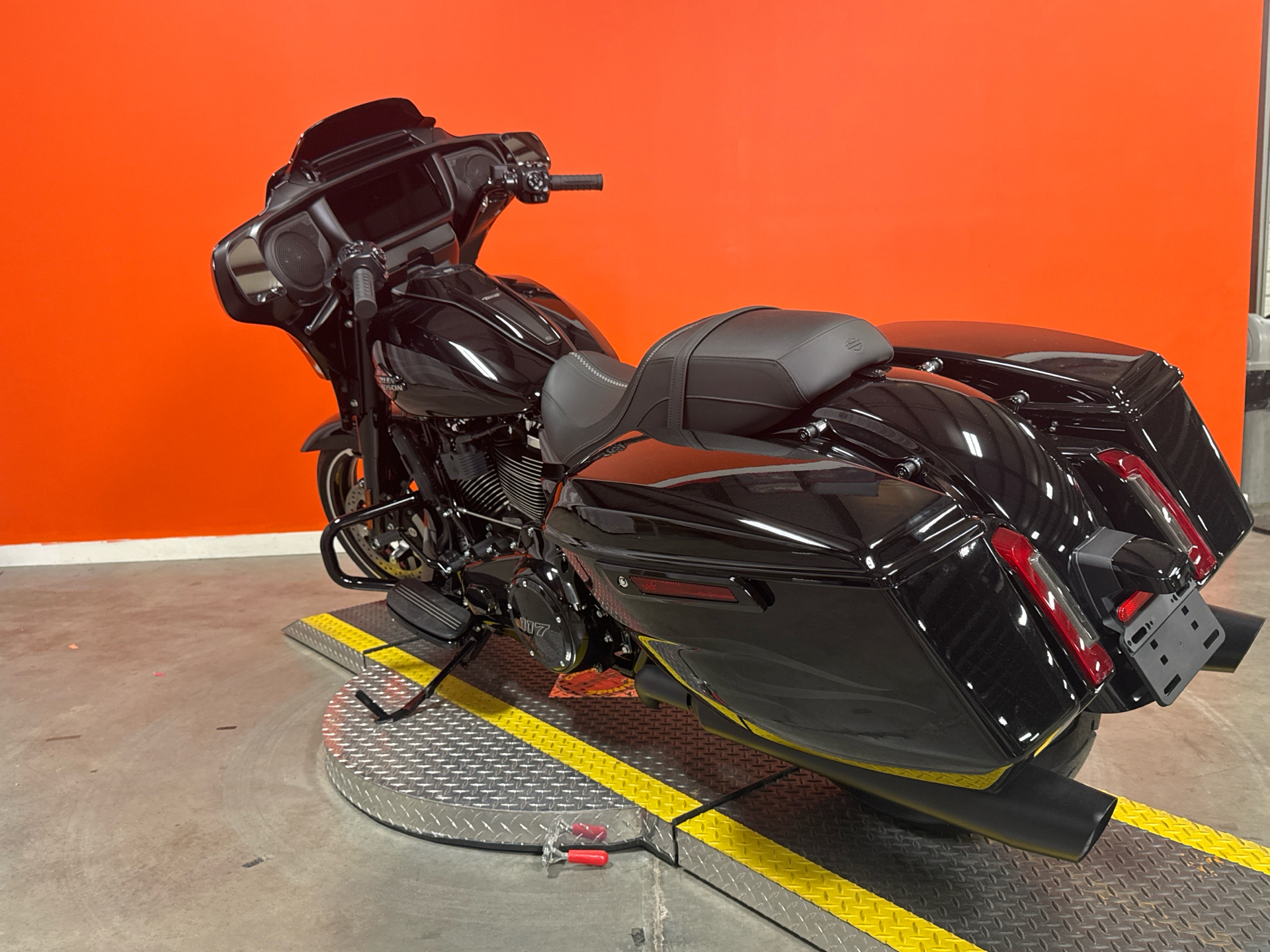 New 2025 Harley-Davidson Street Glide® Motorcycle - Specs, Price