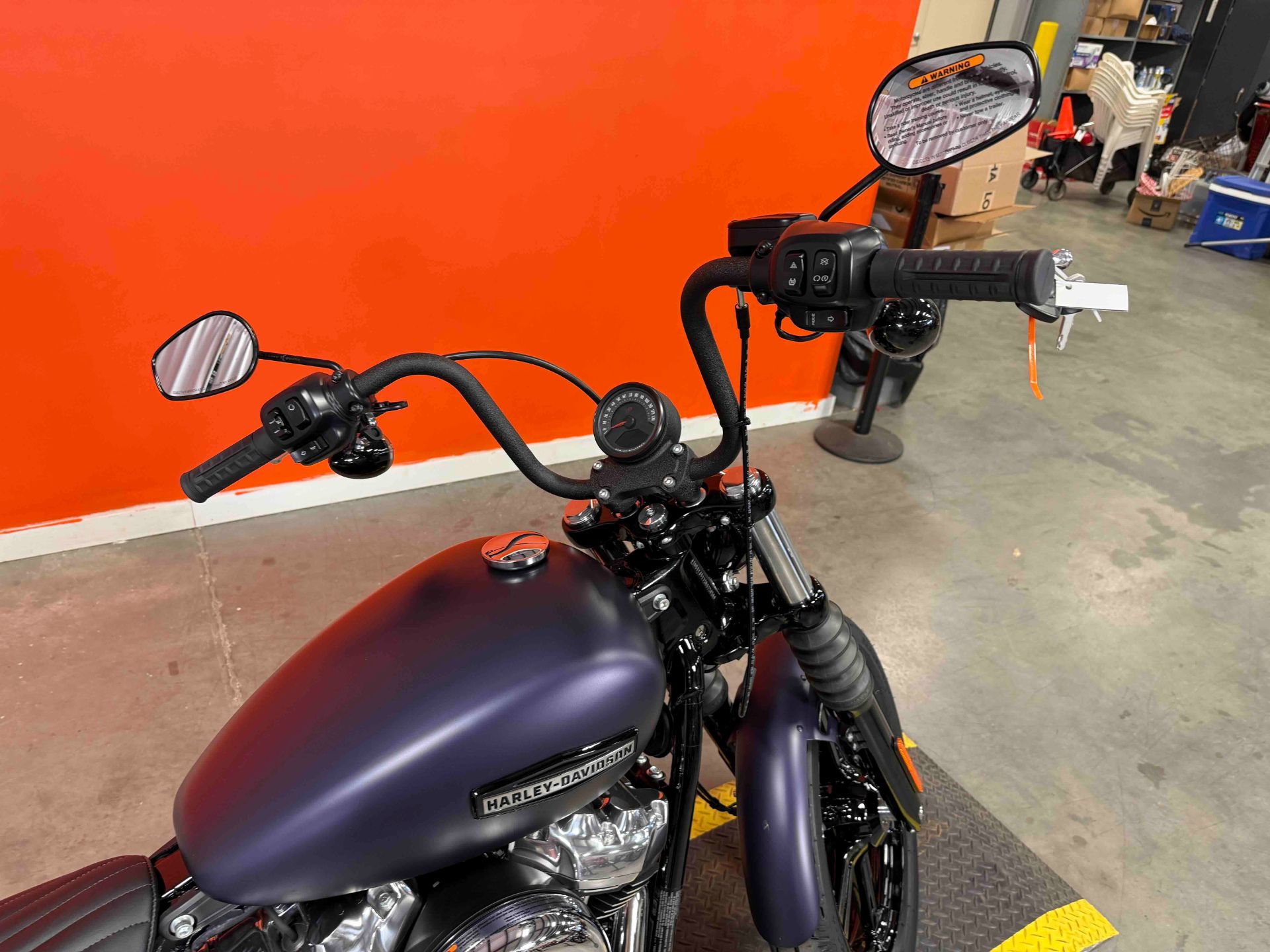 2025 Harley-Davidson Street Bob® in Jackson, Tennessee - Photo 10