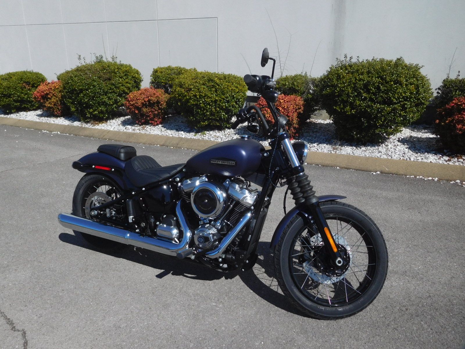 2025 Harley-Davidson Street Bob® in Murfreesboro, Tennessee - Photo 1