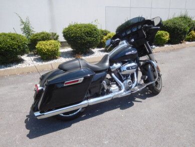 2022 Harley-Davidson Street Glide® in Murfreesboro, Tennessee - Photo 4