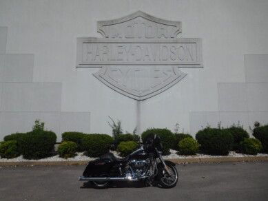 2022 Harley-Davidson Street Glide® in Murfreesboro, Tennessee - Photo 16