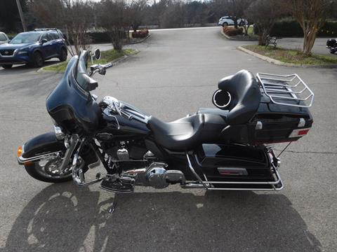 2009 Harley-Davidson Ultra Classic® Electra Glide® in Murfreesboro, Tennessee - Photo 9