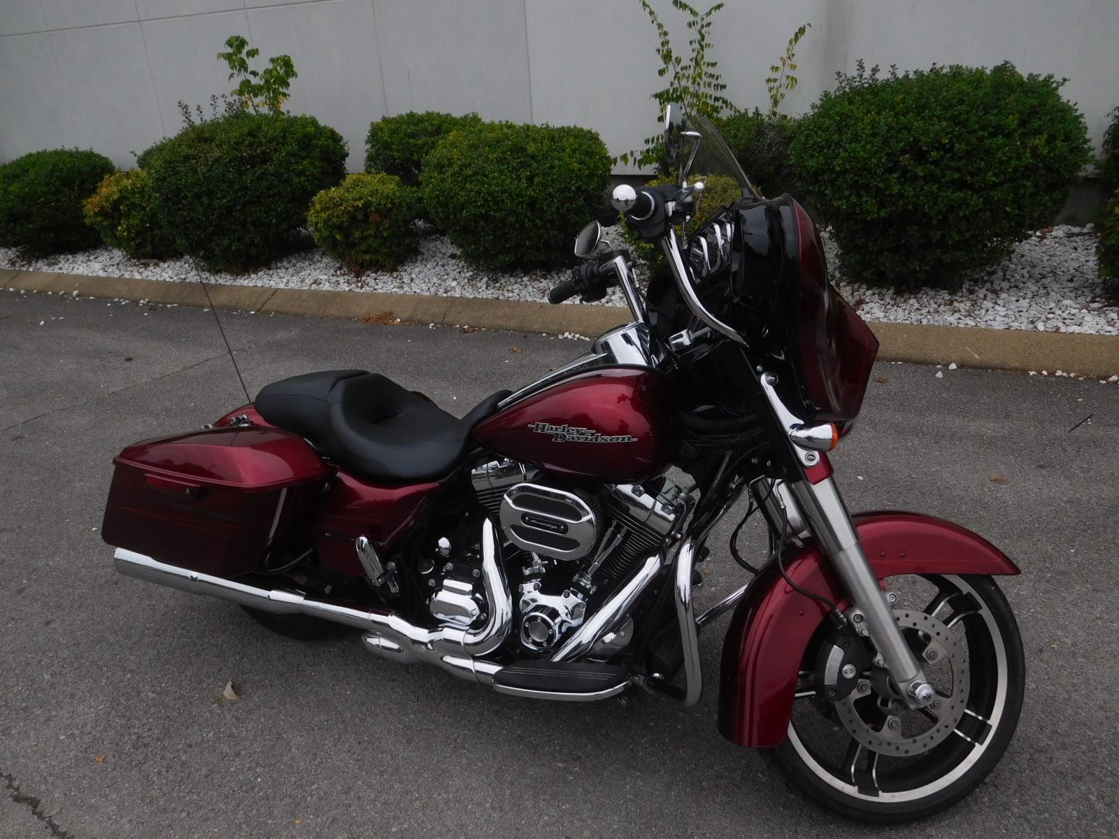 2016 Harley-Davidson Street Glide® Special in Murfreesboro, Tennessee - Photo 14