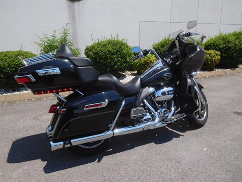 Used 2017 Harley-Davidson Road Glide® Ultra Motorcycle Specs