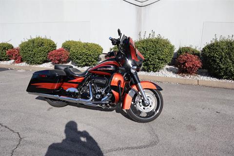 Used 2017 Harley-Davidson CVO™ Street Glide® Motorcycle - Specs