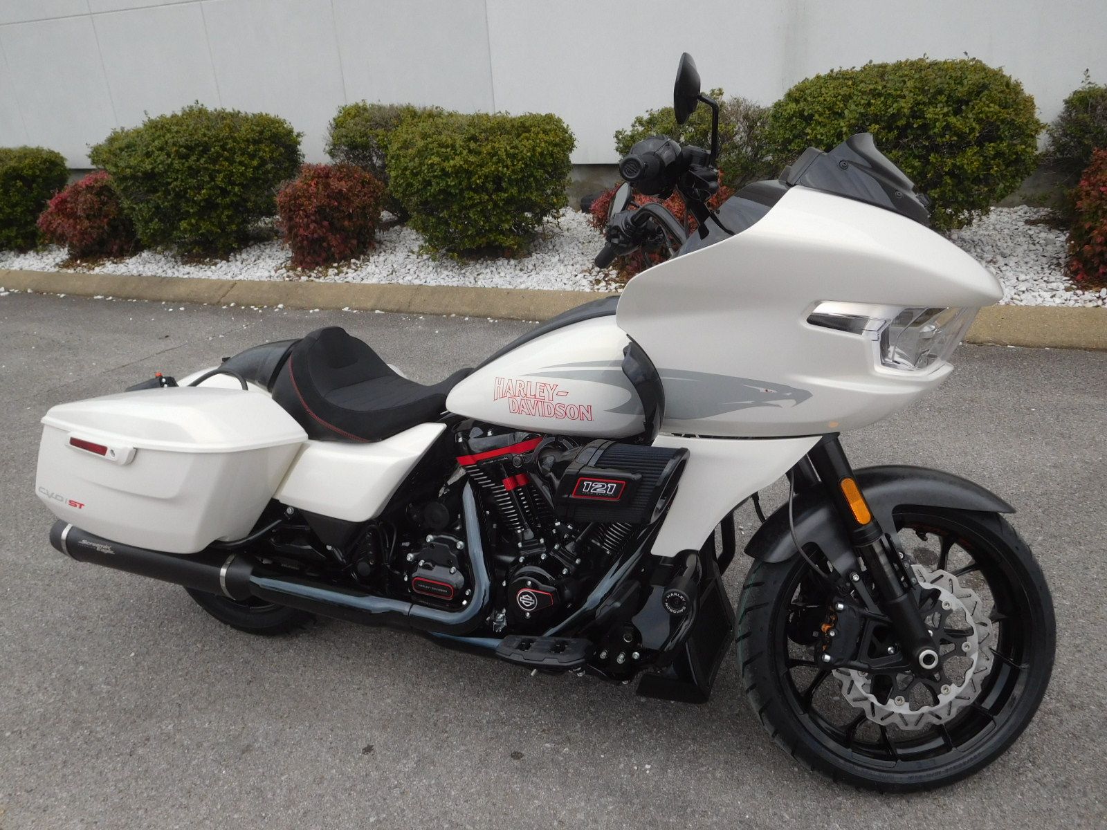 2024 Harley-Davidson CVO™ Road Glide® ST in Murfreesboro, Tennessee - Photo 12