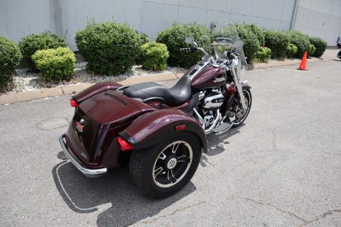 Used 2022 Harley-Davidson Freewheeler® Motorcycle - Specs, Price