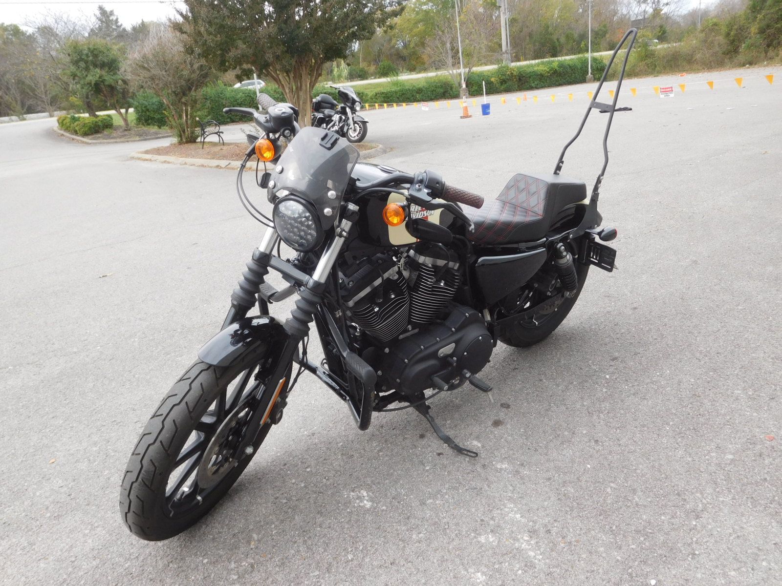 2017 Harley-Davidson Iron 883™ in Murfreesboro, Tennessee - Photo 10