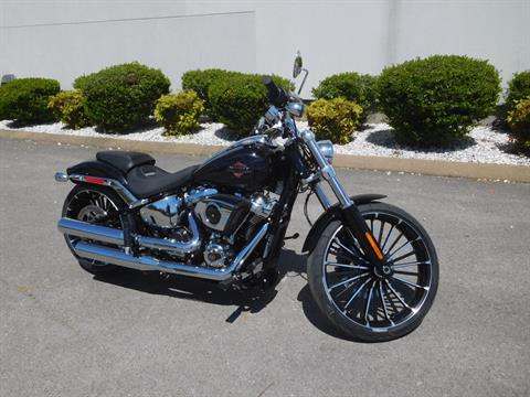 New 2025 Harley-Davidson Breakout® Motorcycle - Specs, Price