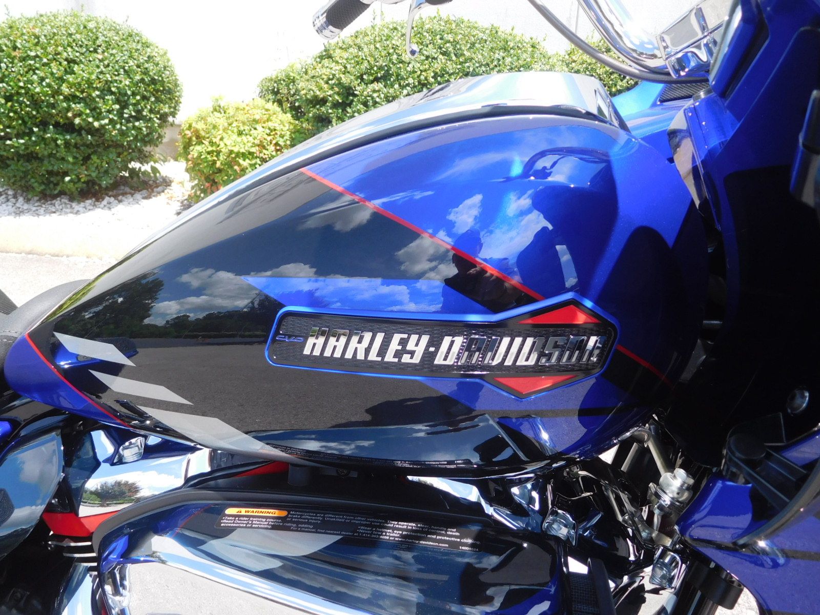 New 2025 Harley-Davidson CVO™ Road Glide® Motorcycle - Specs