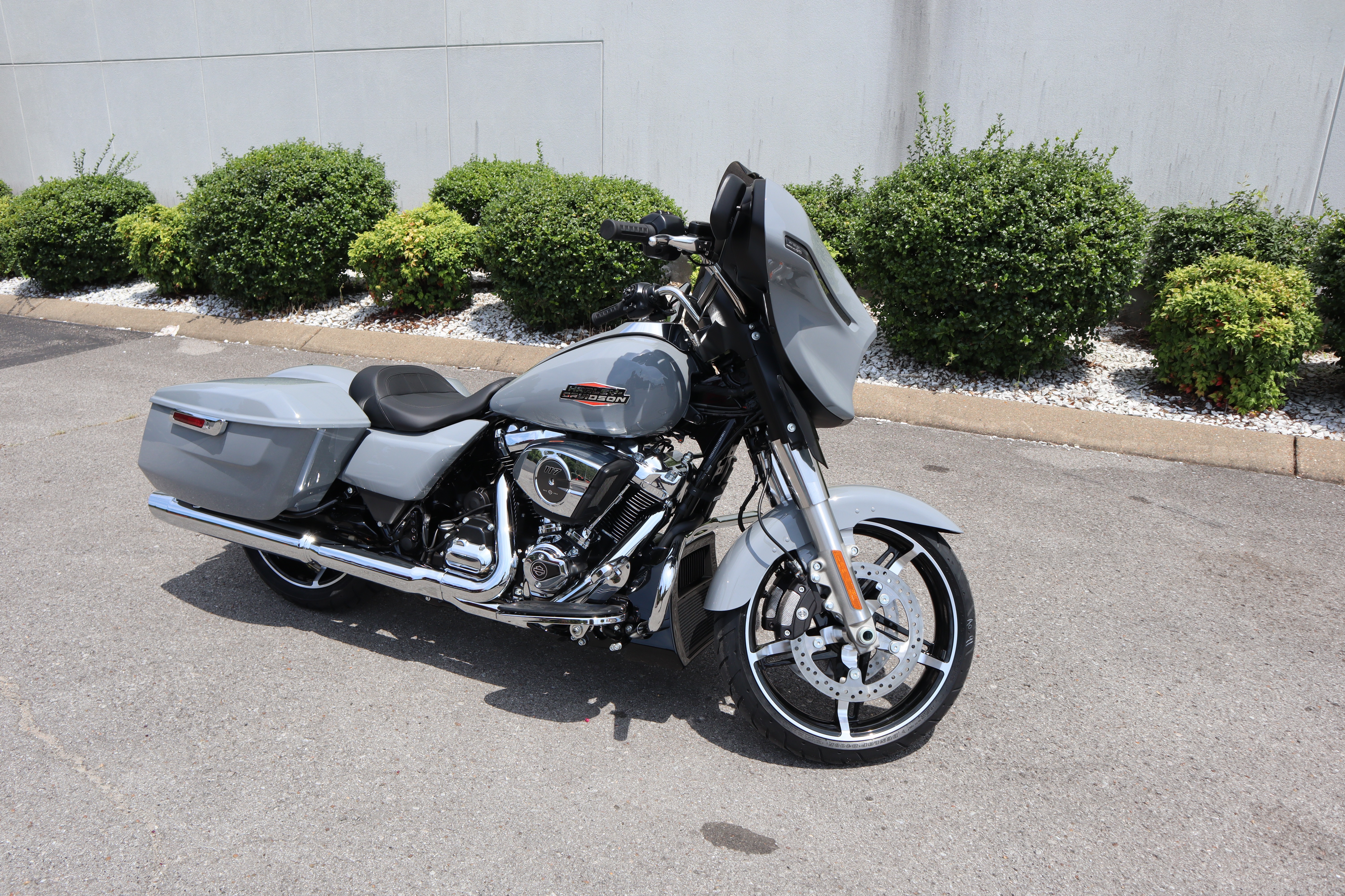 2026 Harley-Davidson Street Glide® 1
