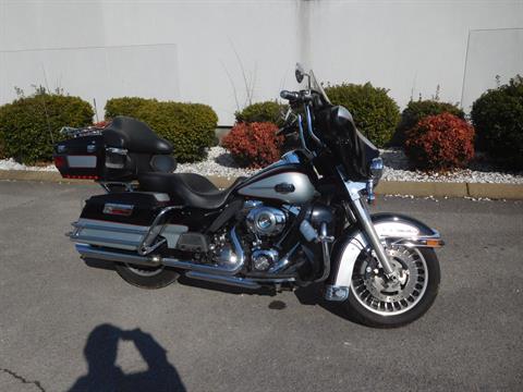 2010 Harley-Davidson Ultra Classic® Electra Glide® in Murfreesboro, Tennessee - Photo 1