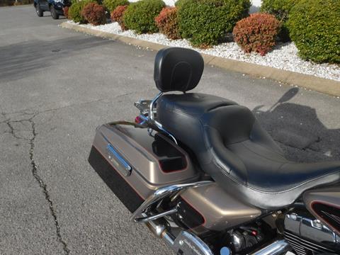 2004 Harley-Davidson FLHTCUI Ultra Classic® Electra Glide® in Murfreesboro, Tennessee - Photo 2