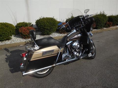 2004 Harley-Davidson FLHTCUI Ultra Classic® Electra Glide® in Murfreesboro, Tennessee - Photo 5