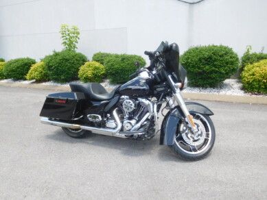 2011 Harley-Davidson Street Glide® in Murfreesboro, Tennessee - Photo 1