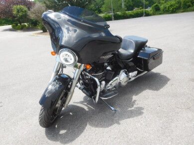 2011 Harley-Davidson Street Glide® in Murfreesboro, Tennessee - Photo 12