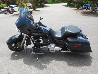 2011 Harley-Davidson Street Glide® in Murfreesboro, Tennessee - Photo 14