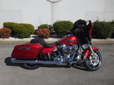 2025 Harley-Davidson Street Glide® in Murfreesboro, Tennessee - Photo 2