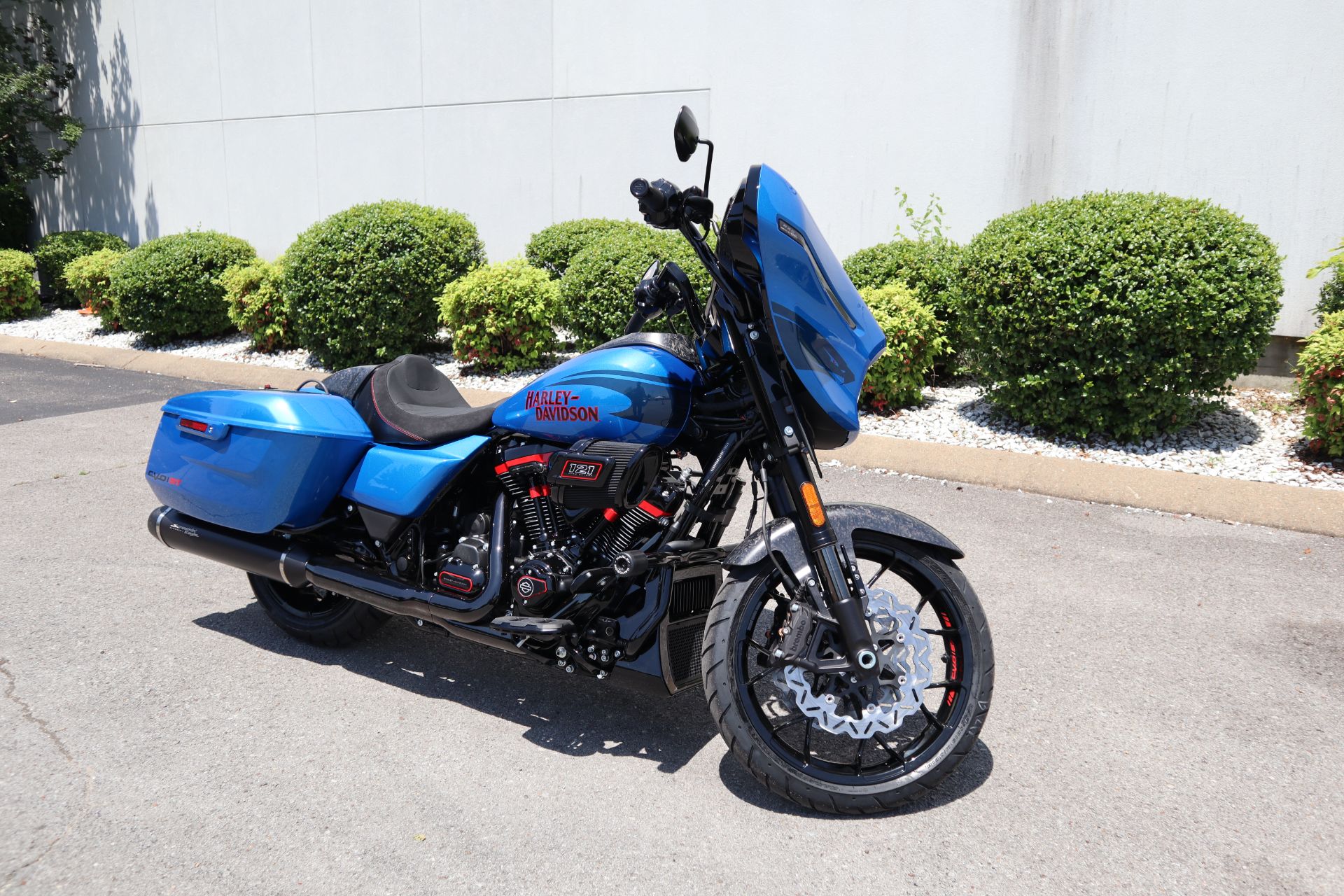 2026 Harley-Davidson CVO Street Glide® ST 1