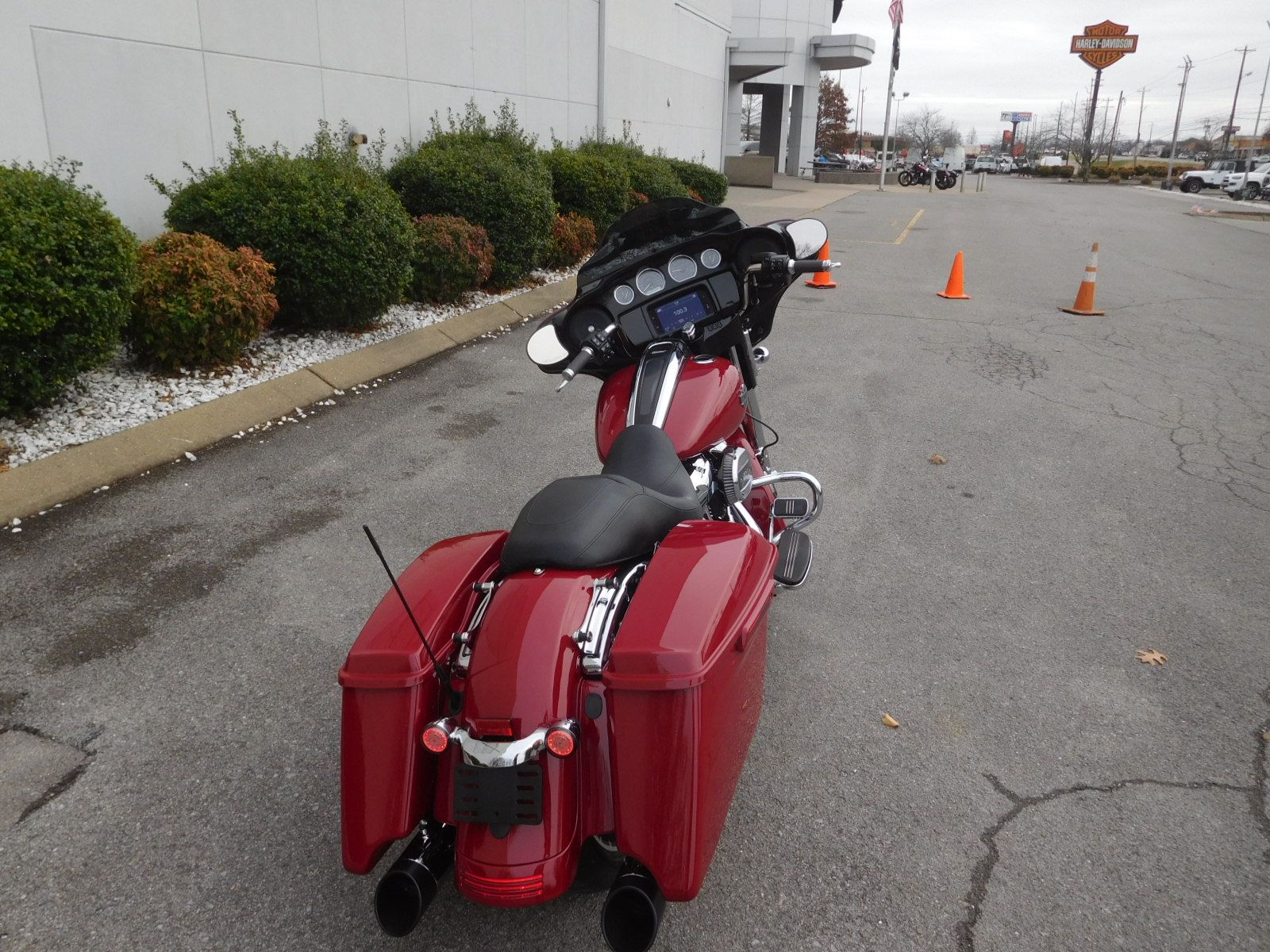 2021 Harley-Davidson Street Glide® Special in Murfreesboro, Tennessee - Photo 4