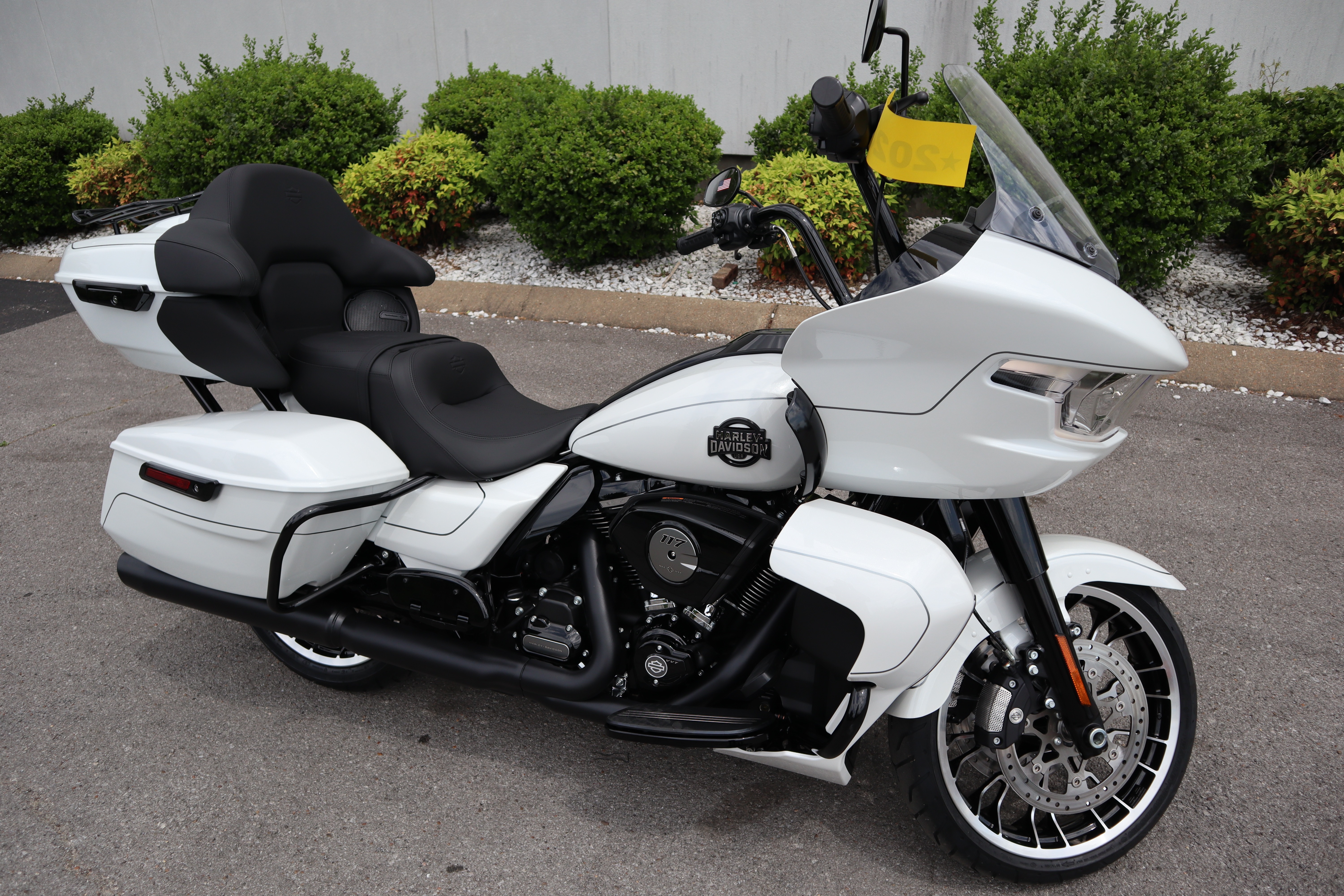 New 2026 Harley-Davidson Road Glide® Limited Motorcycle - Specs