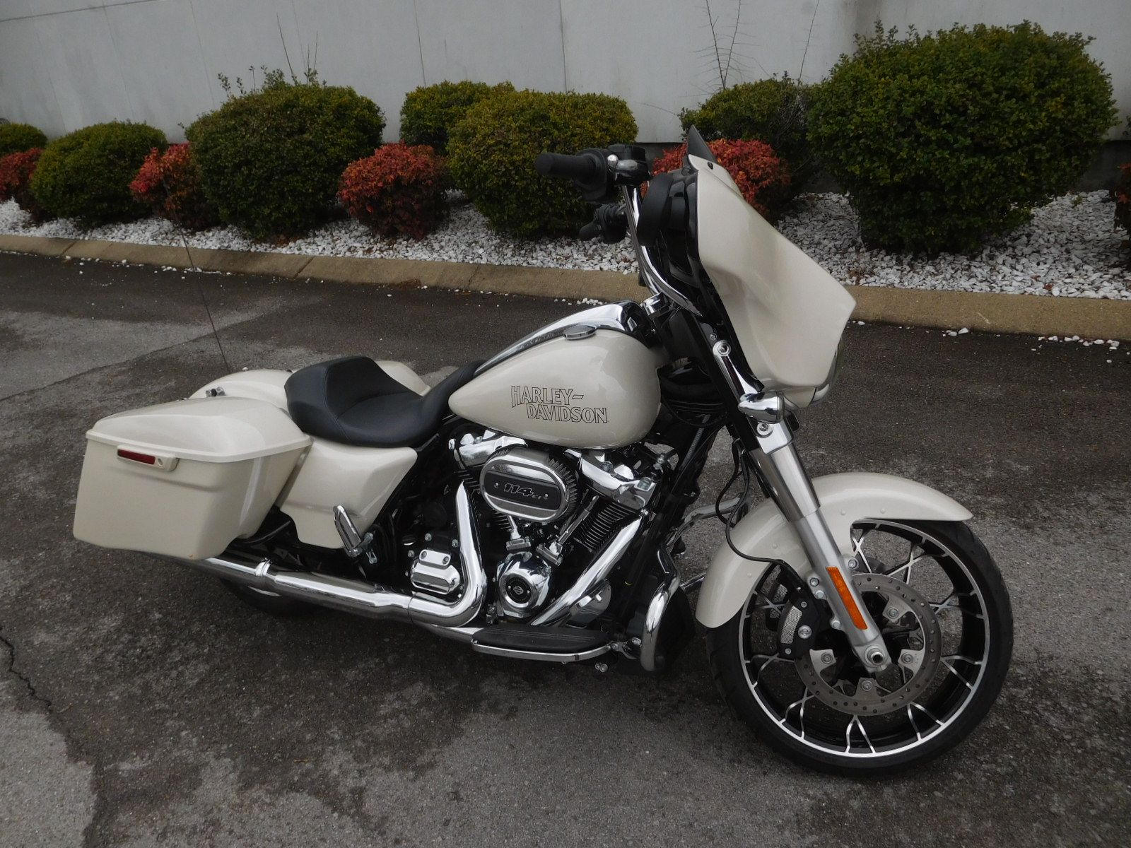 2023 Harley-Davidson Street Glide® Special in Murfreesboro, Tennessee - Photo 14