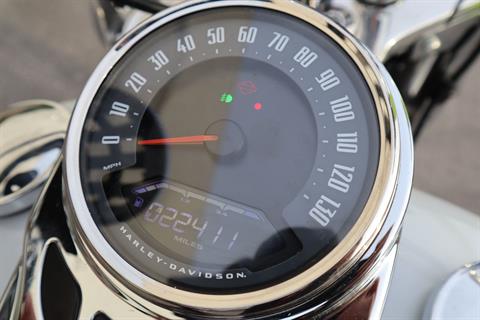 Used 2020 Harley-Davidson Deluxe Motorcycle - Specs, Price, Photos