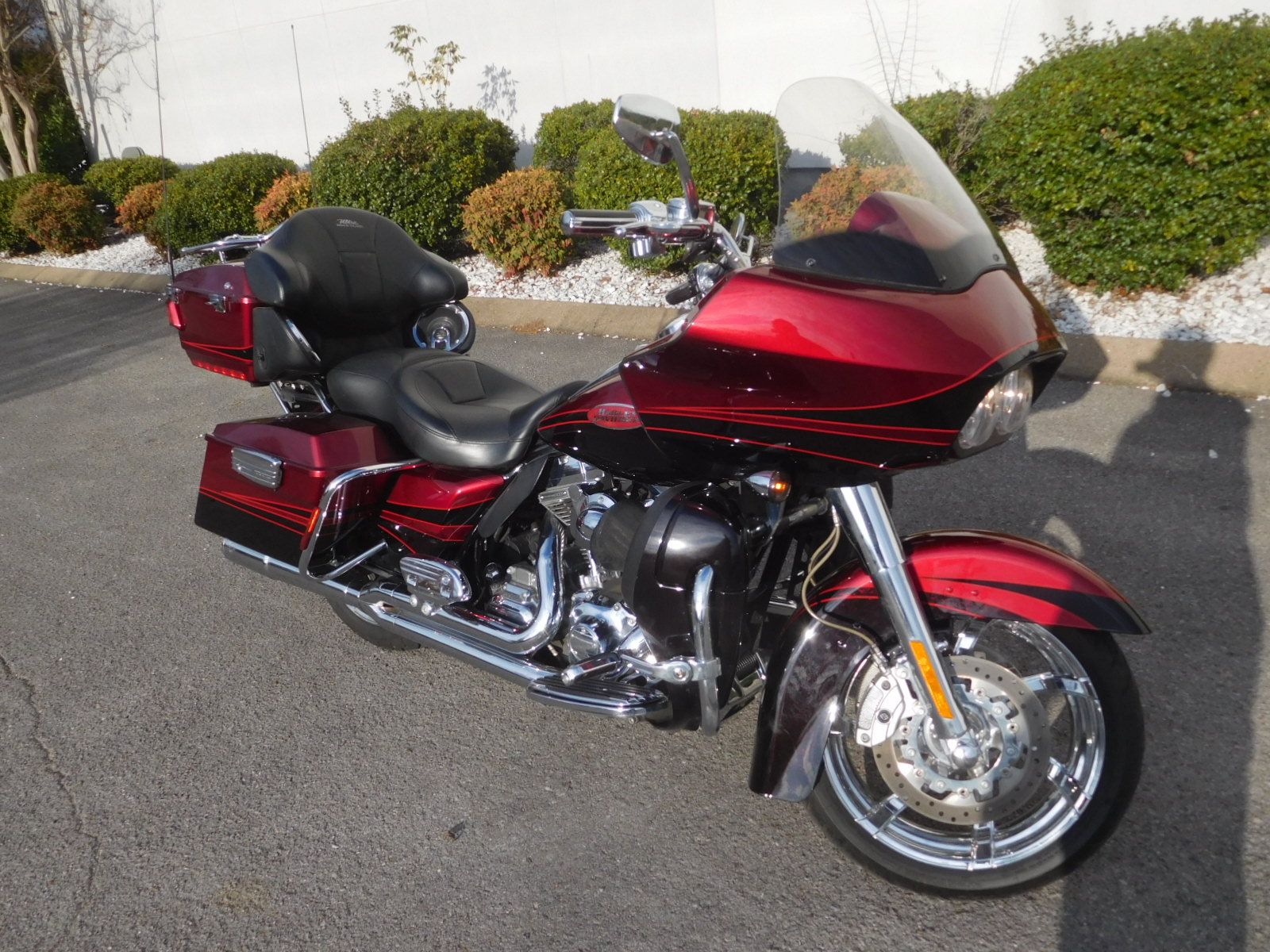 2011 Harley-Davidson CVO™ Road Glide® Ultra in Murfreesboro, Tennessee - Photo 14