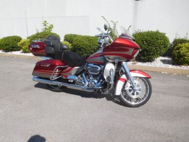 2016 Harley-Davidson CVO™ Road Glide™ Ultra in Murfreesboro, Tennessee - Photo 1