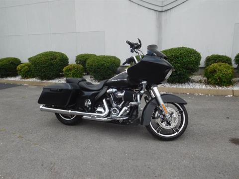 Used 2017 Harley-Davidson Road Glide® Special Motorcycle Specs