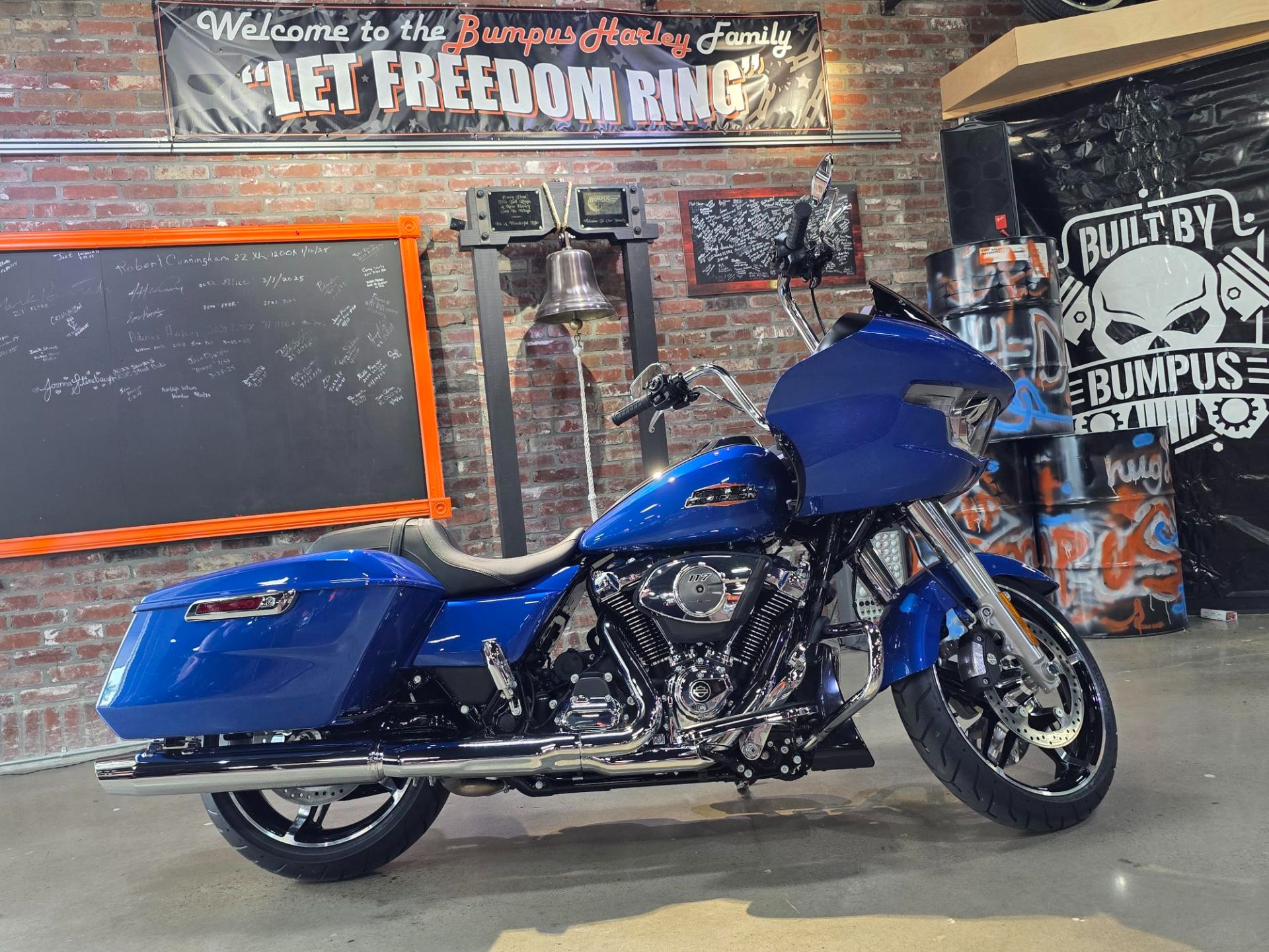 L HARLEY DAVIDSON Chrome ロンT ブルー フレイム L HARLEY DAVIDSON Chrome ロンT ブルー フレイム - メルカリ
