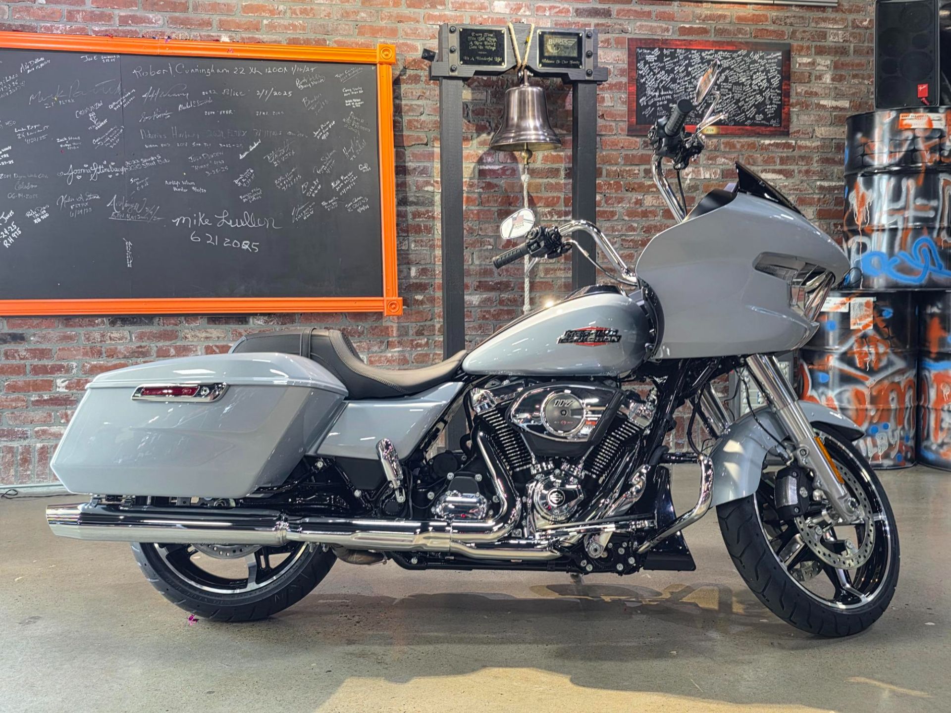 New 2025 Harley-Davidson Road Glide® Motorcycle - Specs, Price