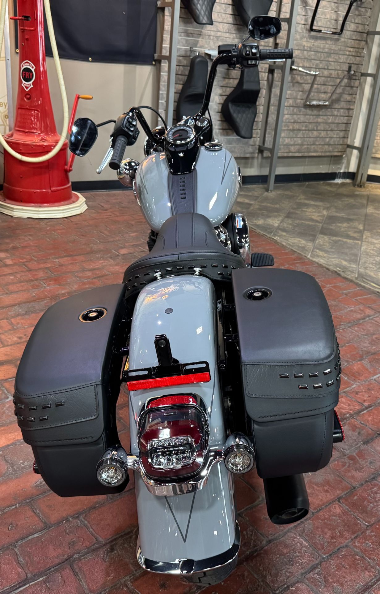 New 2026 Harley-Davidson Heritage Classic Motorcycle - Specs