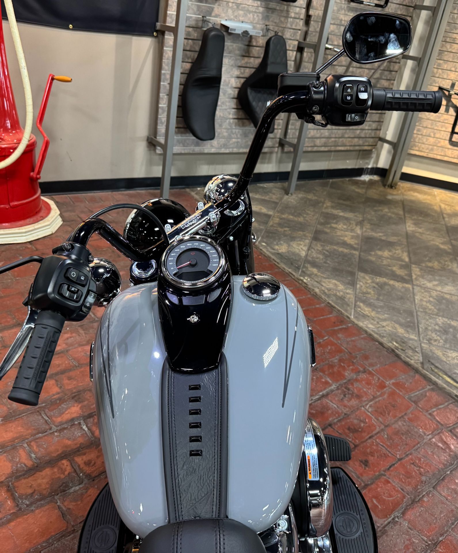 New 2026 Harley-Davidson Heritage Classic Motorcycle - Specs