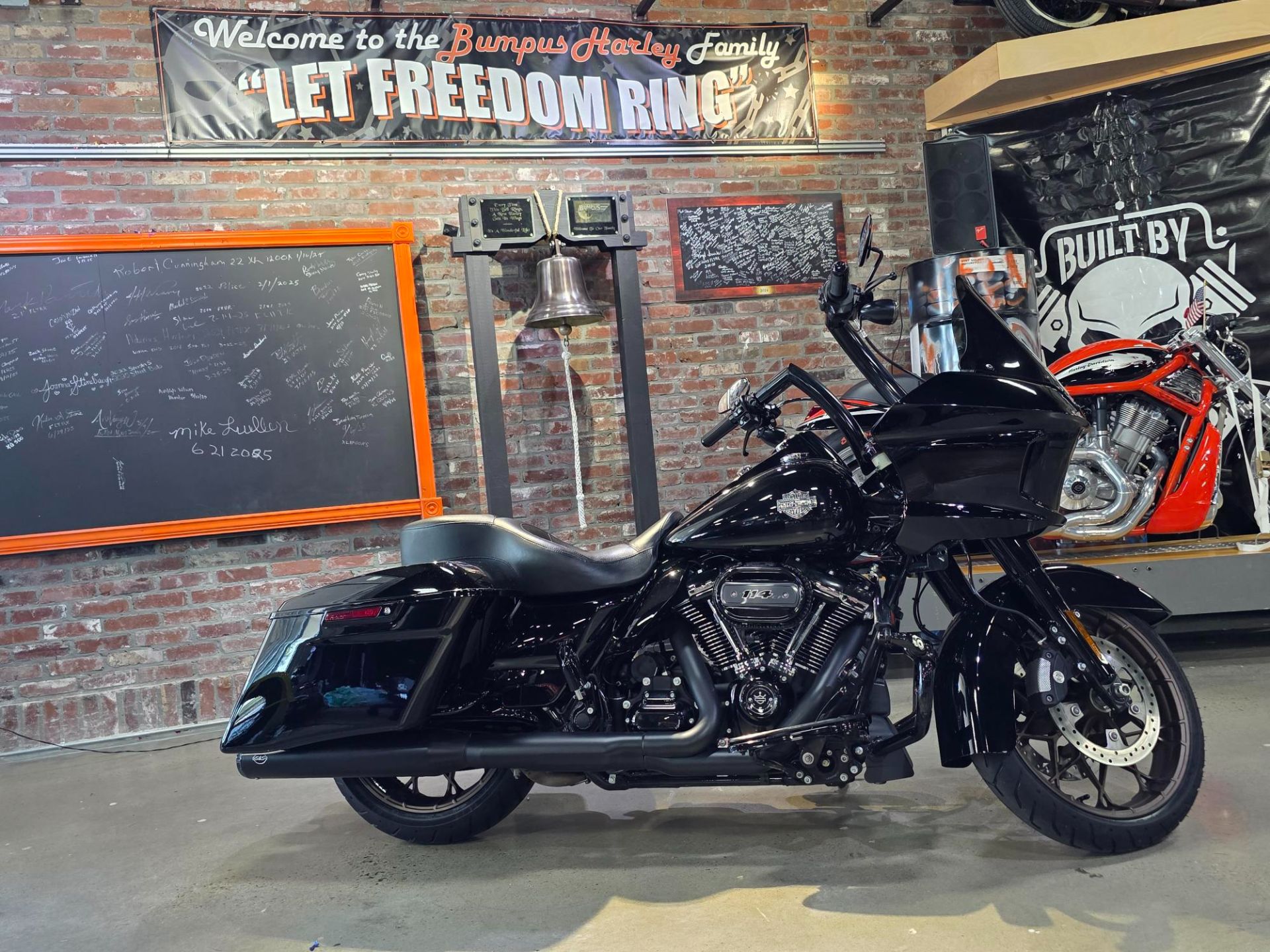 Used 2022 Harley-Davidson Road King® Special Motorcycle Specs