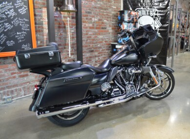 2017 Harley-Davidson Road Glide® Special in Memphis, Tennessee - Photo 3